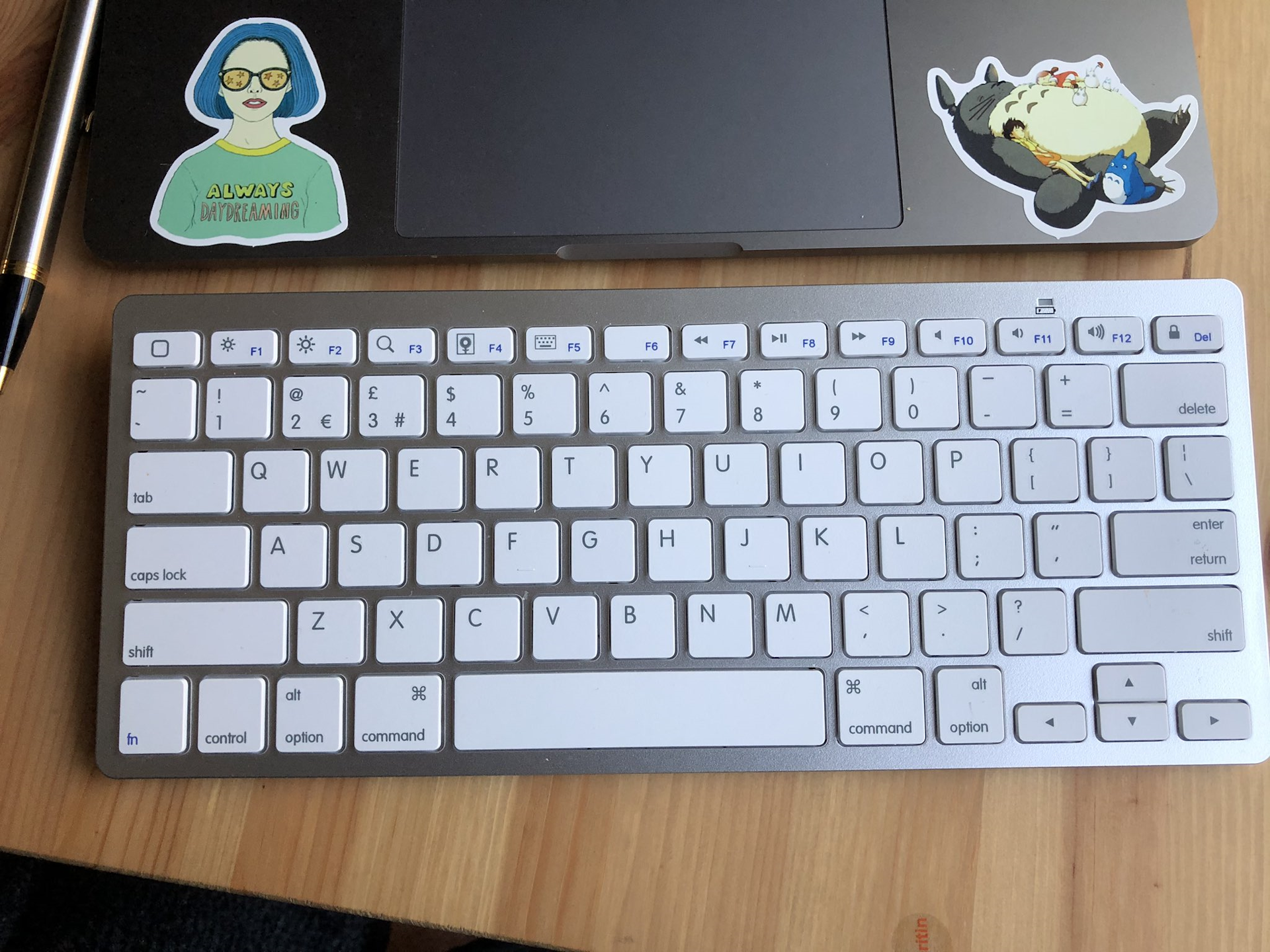 Laptop, a small keyboard